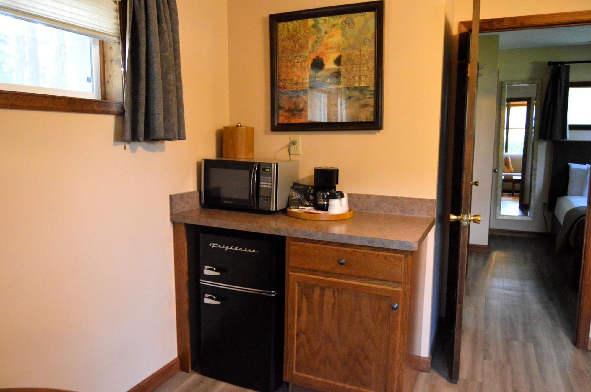 Woodfield Manor - A Sundance Vacations Property Cresco Room photo