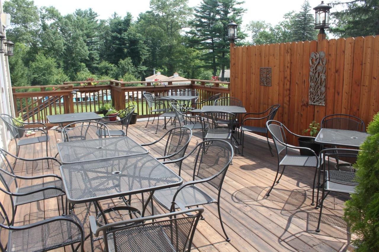 Woodfield Manor - A Sundance Vacations Property Cresco Exterior photo